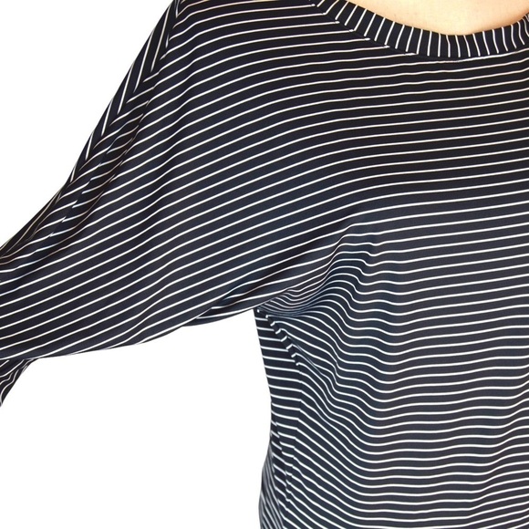 Lou & Grey FORM‎ Slinky Dolman Sleeve Striped Loose Fit Pullover Top, Size XS - Picture 2 of 9